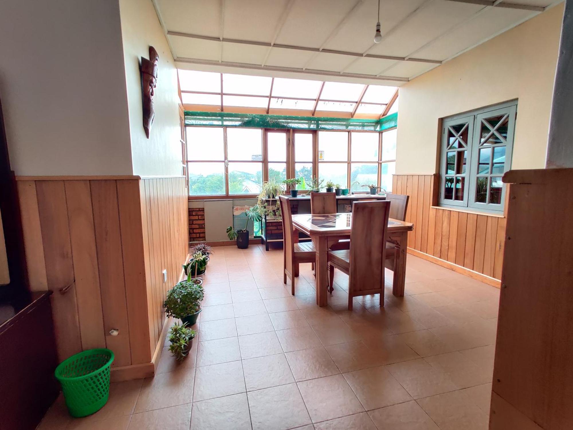 Carnation Rest Hotel Nuwara Eliya Exterior foto